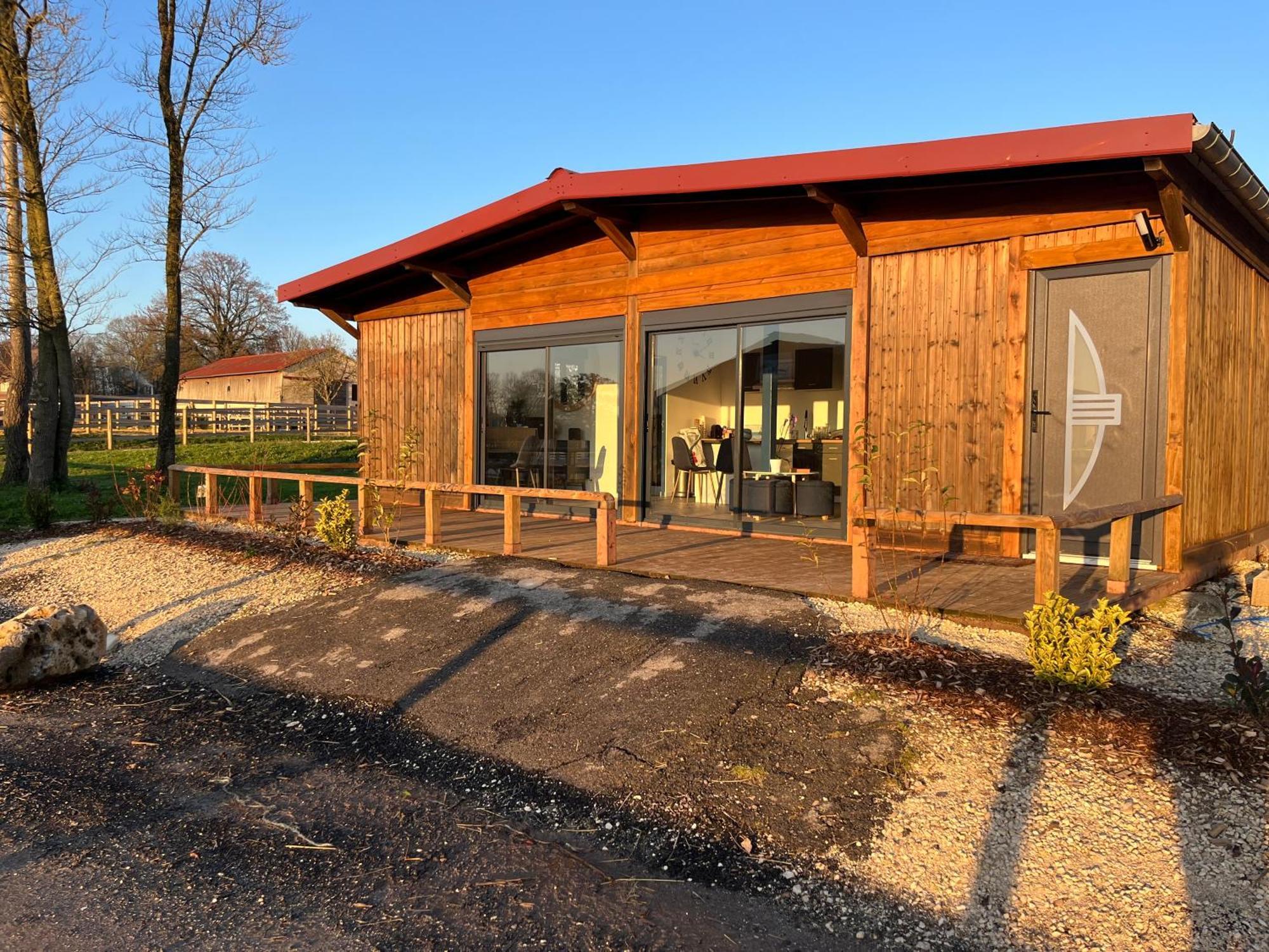 Petit Chalet Au Coeur De La Foret Proche Disney La Houssaye-en-Brie Exterior foto